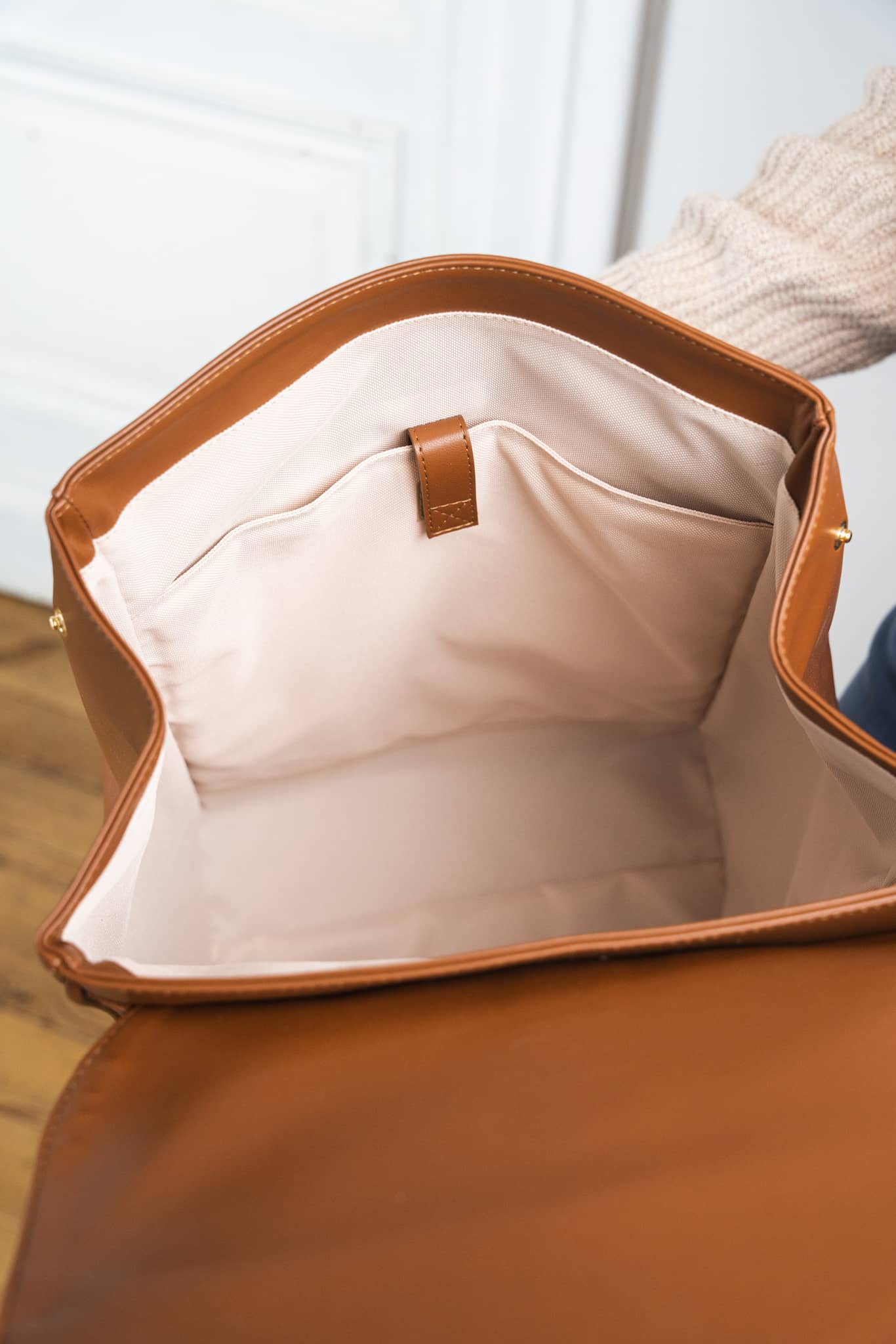 Falabella Noir - Image 5